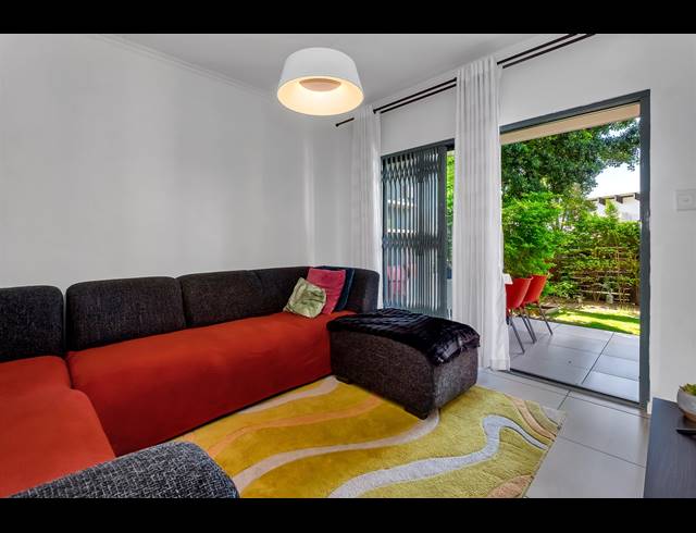 3 BEDROOM APARTMENT FOR SALE IN DAINFERN